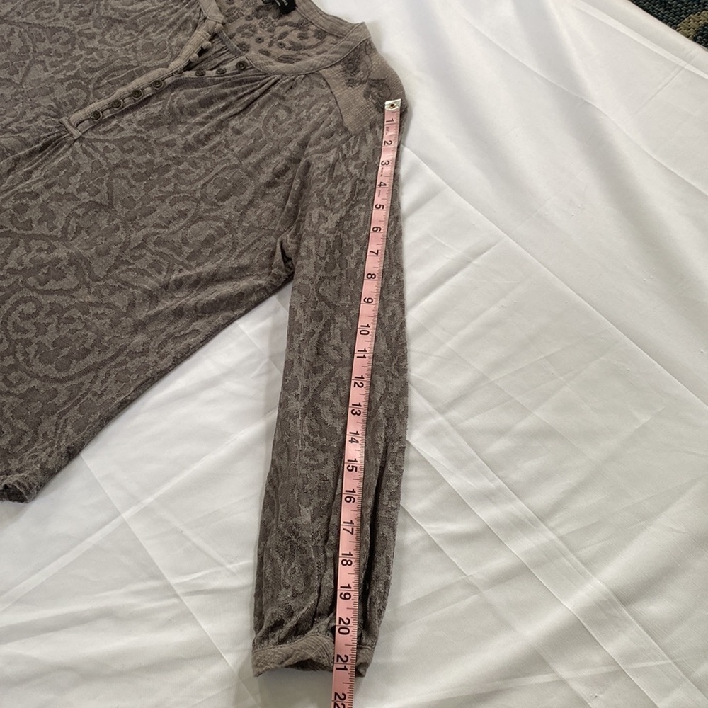 Lucky Brand grey top/tunic - Picture 6 of 13